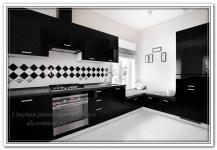 Ремонт дома на современной кухне черно-белого цвета