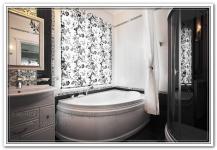 Ремонт дома в ванной в стиле арт-деко с душевой кабиной и джакузи